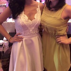 FRANCESCAS COLLECTION ANABELLA WHITE LACE TOP SPAGHETTI STRAP FLARE BOTTOM DRESS
